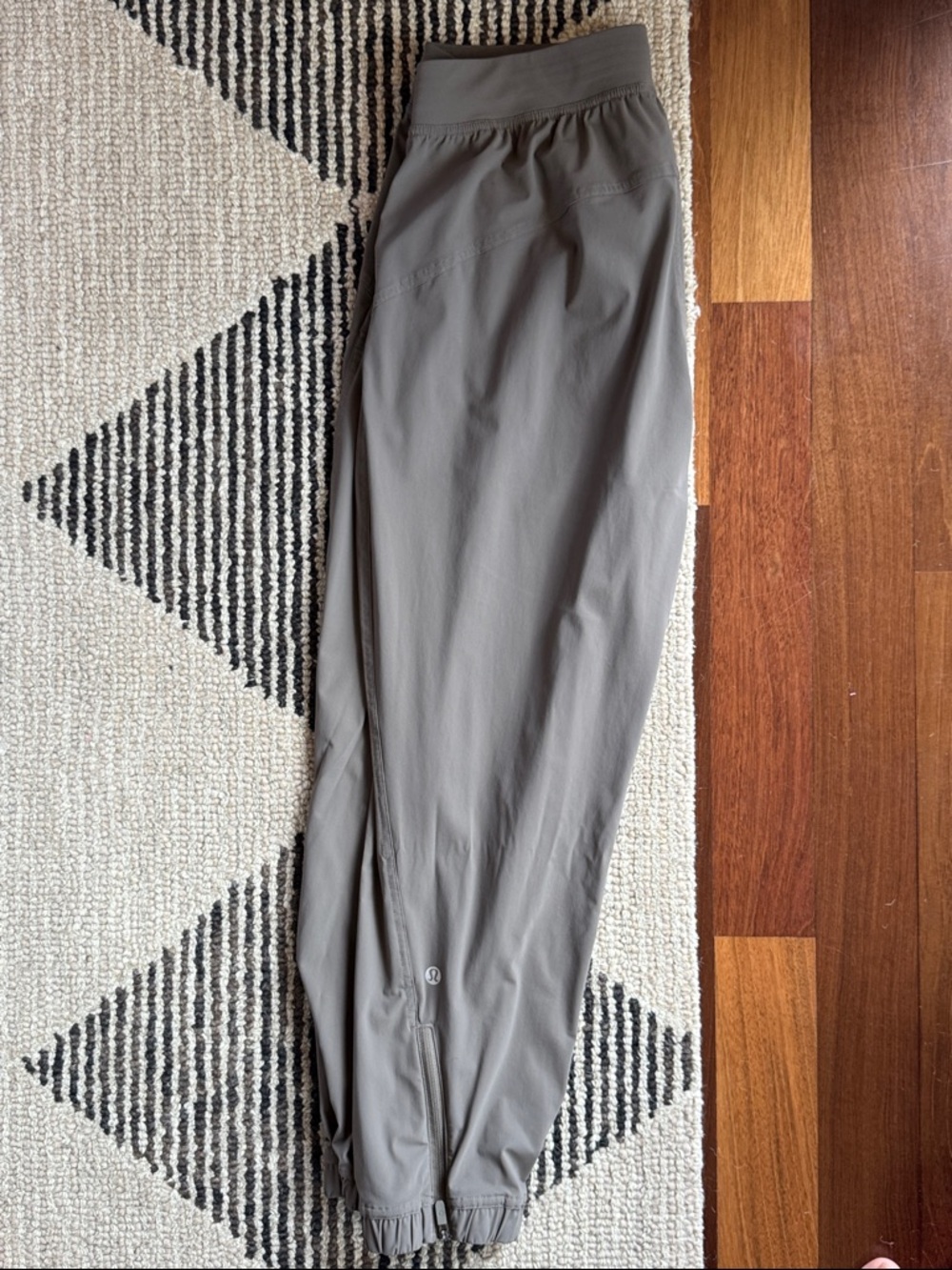 lululemon athletica women’s adapted state high rise joggers - Picture 2 of 7